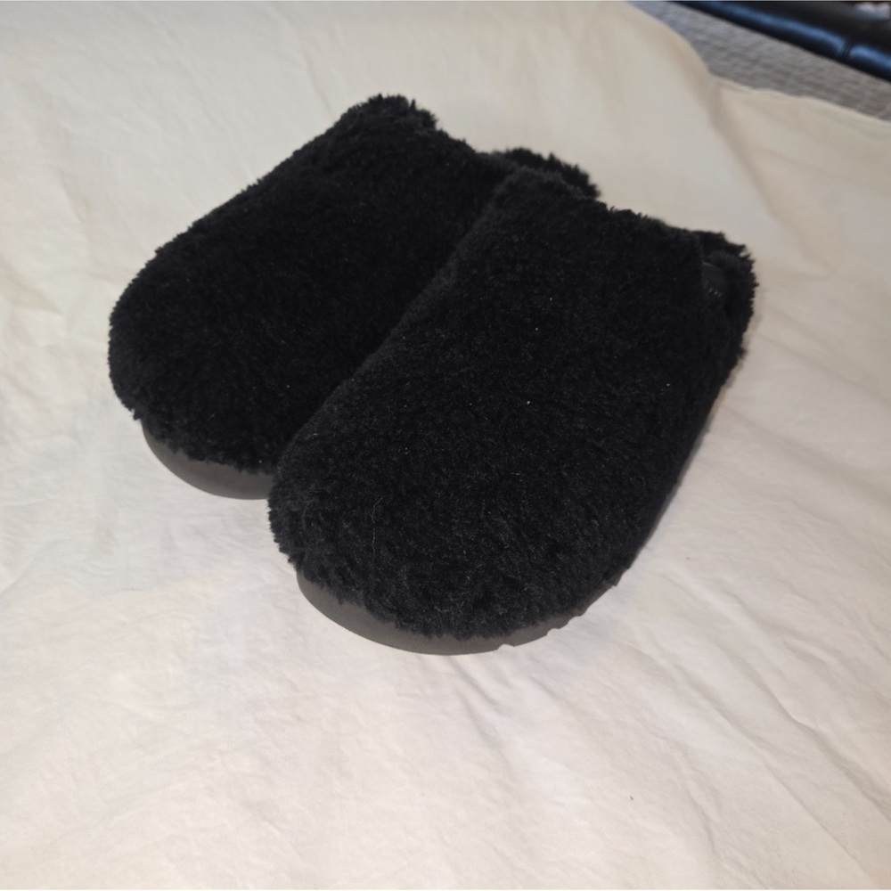 UGG Fuzz Sugar Slides Black Size 9